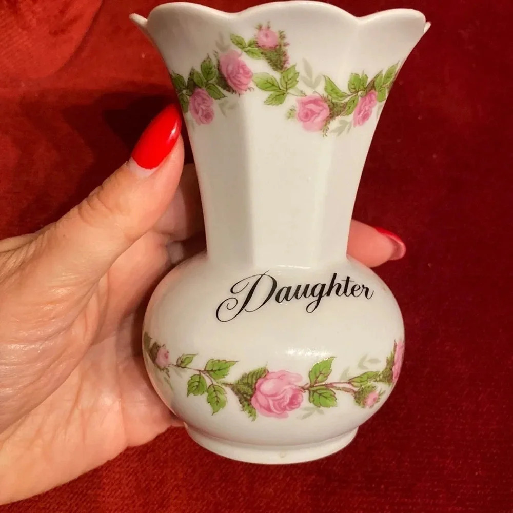 VINTAGE Enesco 1980 Petite Fleurs De Paris Bud Vase Japan 5 Inches White